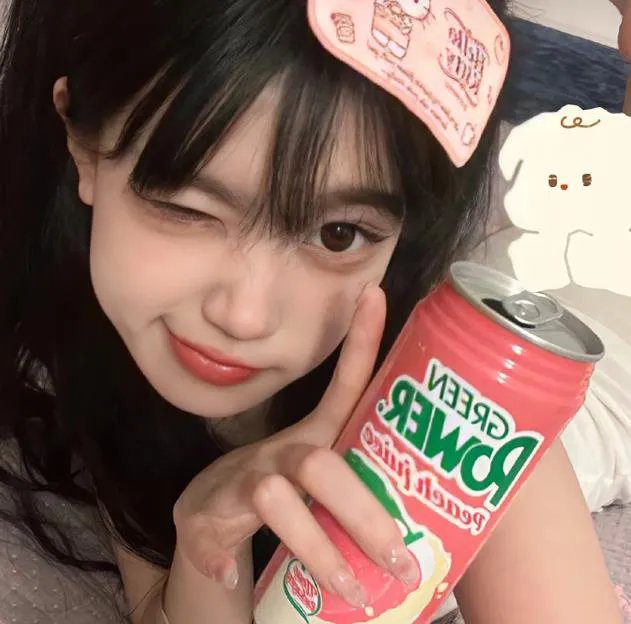 红色